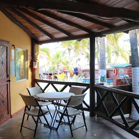 The Diving Lodge Downtown Puerto Morelos Exterior photo